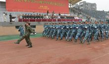 大学新生秋季军训口号