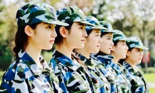 军事训练经验：痛苦和幸福的记忆_900字
