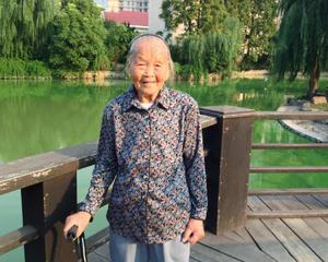 失踪的祖母_600字