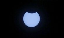 关于日全食的作文：有感7.22的“日全食”_600字