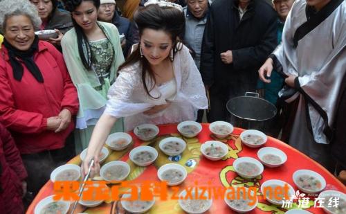 腊八节英文作物：Laba Rice Porridge_750字