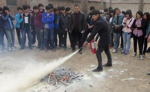 消防锻炼构成：我参加了火练习_900字