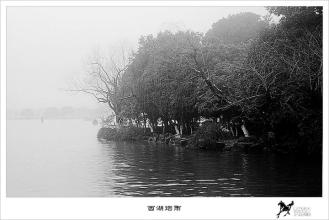 烟雾雨西湖_800字