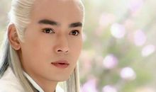 难忘的那缕白发_900字