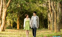 “曲终，人散，情不散”vs“曲未终，人为散，情已散”第一章_600字