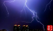 关于闪电的作文：美丽的闪电_650字