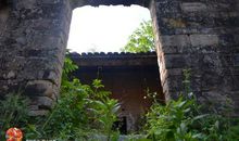 山村老屋里的幽灵