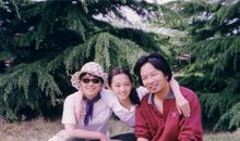 2012小升初优秀作文欣赏：卖花姑娘的苦与乐_550字