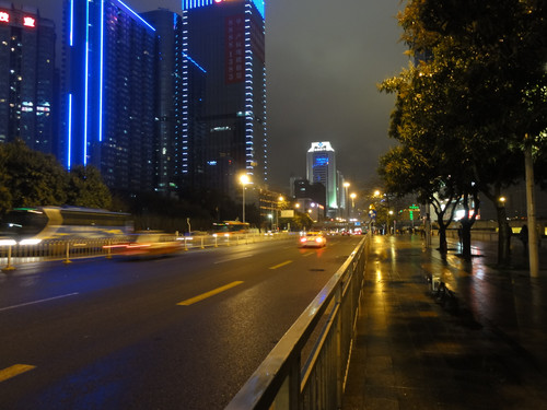 一个人的深夜
