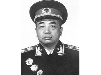 中国军事人物 - 彭德华_350字