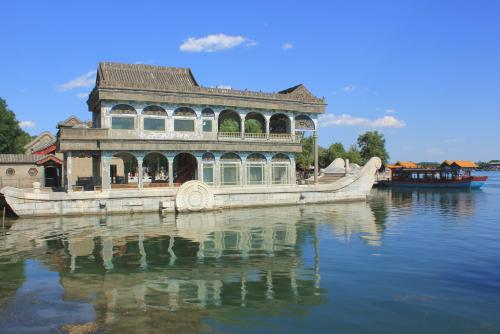 古代，美丽的夏日宫殿_350字
