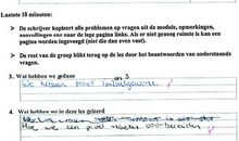 中考英语作文范文 Its Not Easy to Be a Student-当个学生不容易