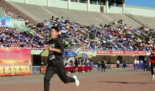 [运动会]今天市直运动会在六中举行_900字