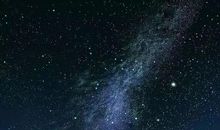 星稀河影转，霜重月华孤。