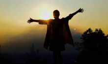 [过年征文]我终于看见了山顶_500字