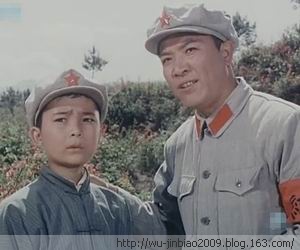 五年级景观：闪闪发光的红星_500字