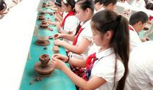 劳动基地开播了_500字