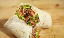 Makes a sandwich_350字