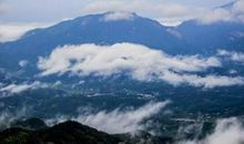 薄刀峰下_1000字