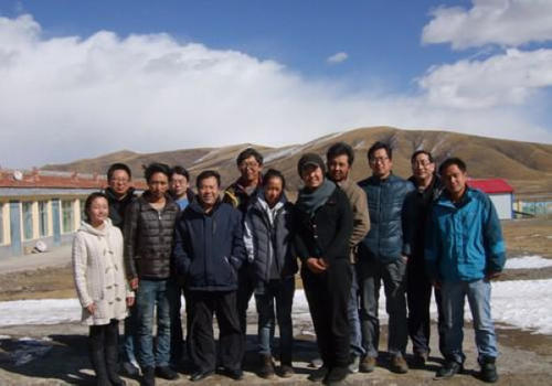 实习老师向实习学校发了一封信