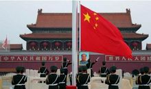 国庆天安门看升国旗_800字