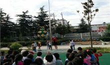 第一次亲手升国旗_300字