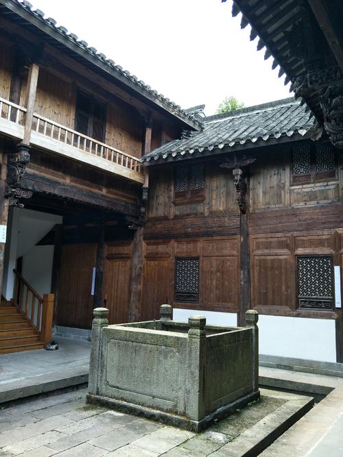 美丽的_550单词隐藏在时间