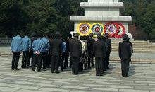 阮啸仙革命烈士陵园_700字