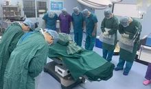 走出花季_1200字