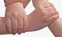 握着你的手_2000字