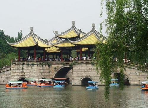 [PK Tour]风景上的构成：祖母旁边的树林_400字