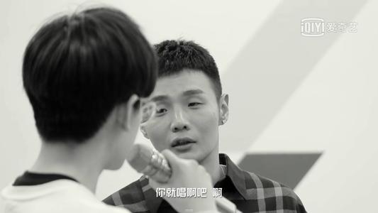 青年也有温度