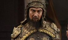 卷十·杨彪陈群