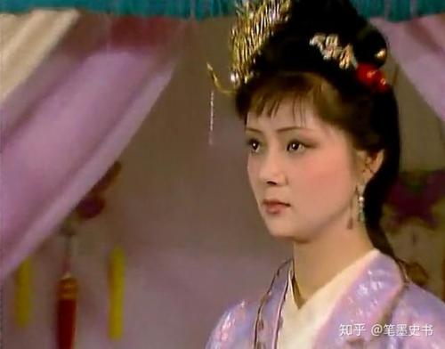薛宝镇，回到太阳，_1000字