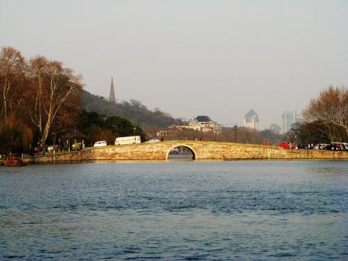 [2013年夏季论文]西湖印象_1200字