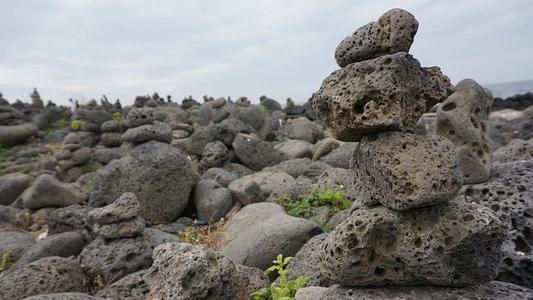 我喜欢石头_250字