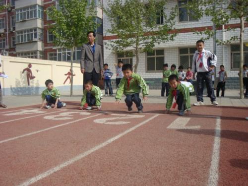 中学学生田径和野外游戏录取_3000字