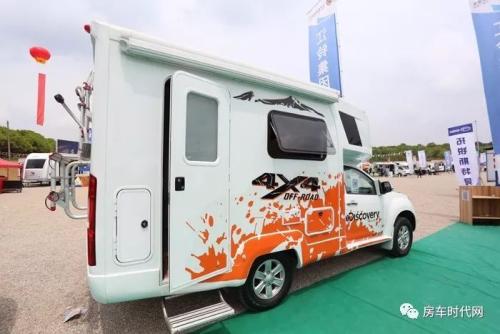 电脑室汽车_700字