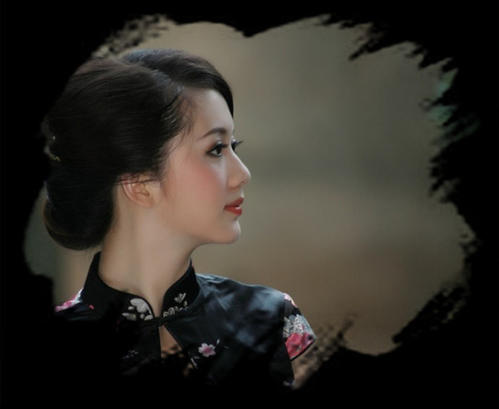 指尖触动了感情，如此深，然后浅_1500字