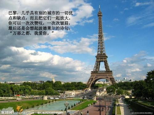 沿着乌海湖的岸边散步，我有两种习惯：不要使用相机 - 稍微浅色的口气没有远远山的艰难角落;不要打开闪光 - 给胆小的红鸥系列静态和不愿意的玉器。