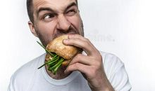 她就在身旁_800字