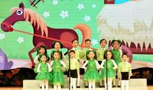 校园里的小伞花_150字