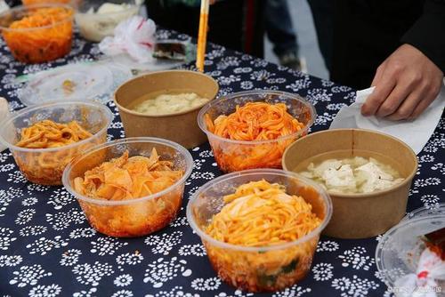 高调组成:陕西尖端的陕西美食_900字