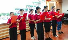 六年中我们所走过的路_550字