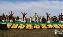 走进新疆_1000字