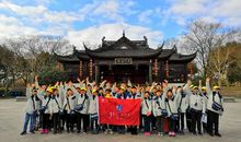 我们都是微光一样的存在_2000字