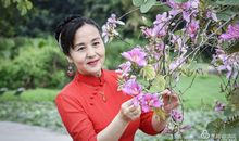 我与花儿有个约会_450字