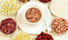 关于腊八粥的作文：学校的腊八粥_550字