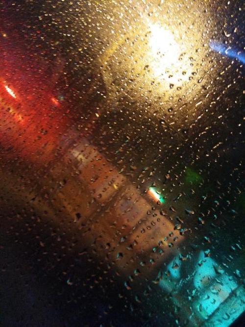 [九月，窗外的雨，淅淅淅淅_350字