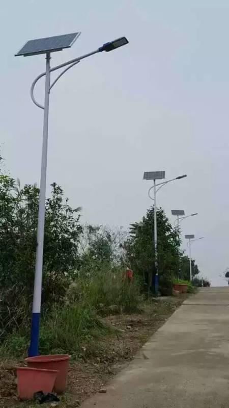 路灯_450字